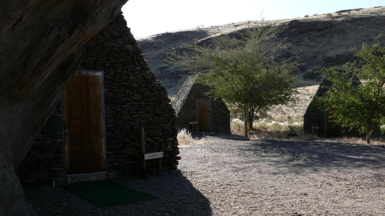 Rooiklip Camp Flintstone Apartment Luaran gambar