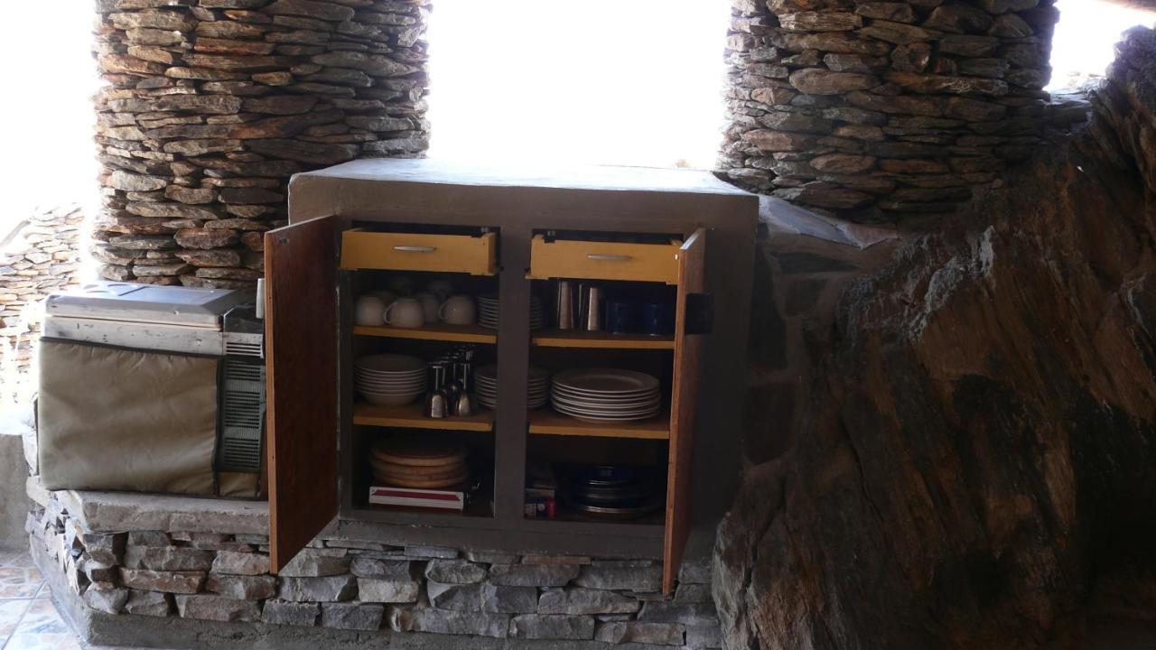 Rooiklip Camp Flintstone Apartment Luaran gambar