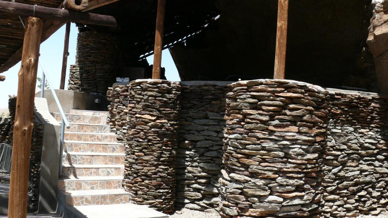 Rooiklip Camp Flintstone Apartment Luaran gambar