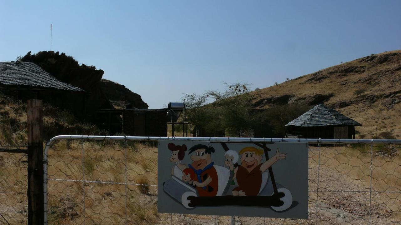 Rooiklip Camp Flintstone Apartment Luaran gambar