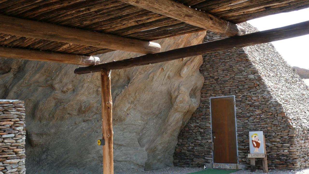 Rooiklip Camp Flintstone Apartment Luaran gambar