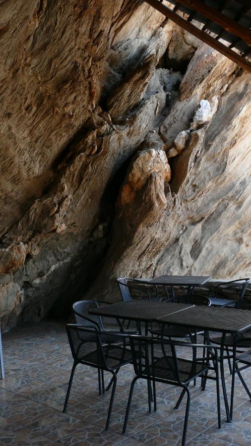 Rooiklip Camp Flintstone Apartment Luaran gambar